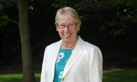 Hospiscare CEO retires after thirteen years in role