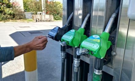Business Offers Free Fuel Pump Hand Protection to Forecourts Globally