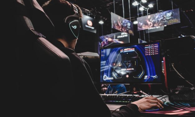 Jurassic Fibre Supports Exeter College’s Esport Academy